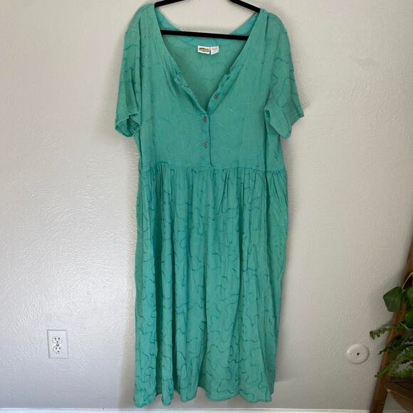 🌀SOLD🌀Vintage embroidered flowy maxi dress - Picture 1 of 4